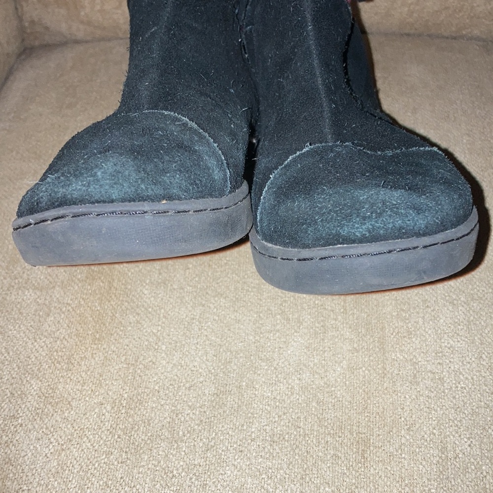 TOMS Big Kids Rubber Sole Faux Fur Lined Suede Zip up Fall Winter Boots Size 4 - Picture 6 of 12